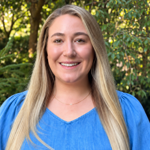 Headshot of Alexia Rutland, Therapist at Pasadena Villa Smoky Mountain Lodge