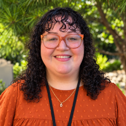 headshot of Desirae Gammichia, therapist at Pasdaena Villa Smoky Mountain Lodge